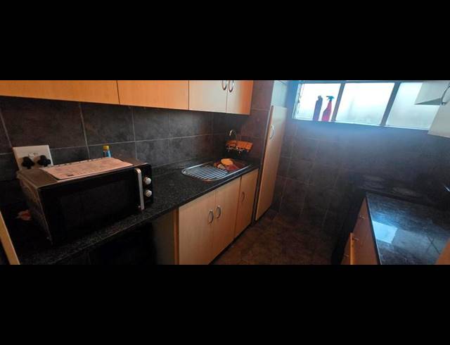 1 BEDROOM APARTMENT FOR SALE IN BEDFORD GARDENS